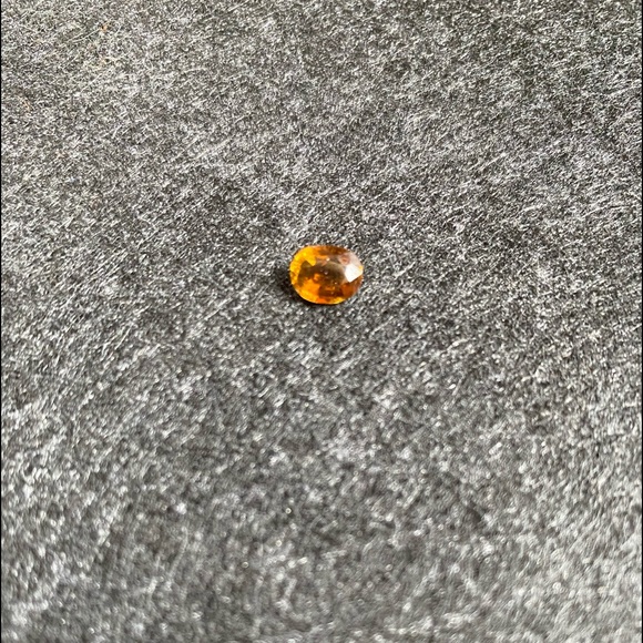 0.83 ct Deep Electric Orange Tourmaline - Picture 2 of 3